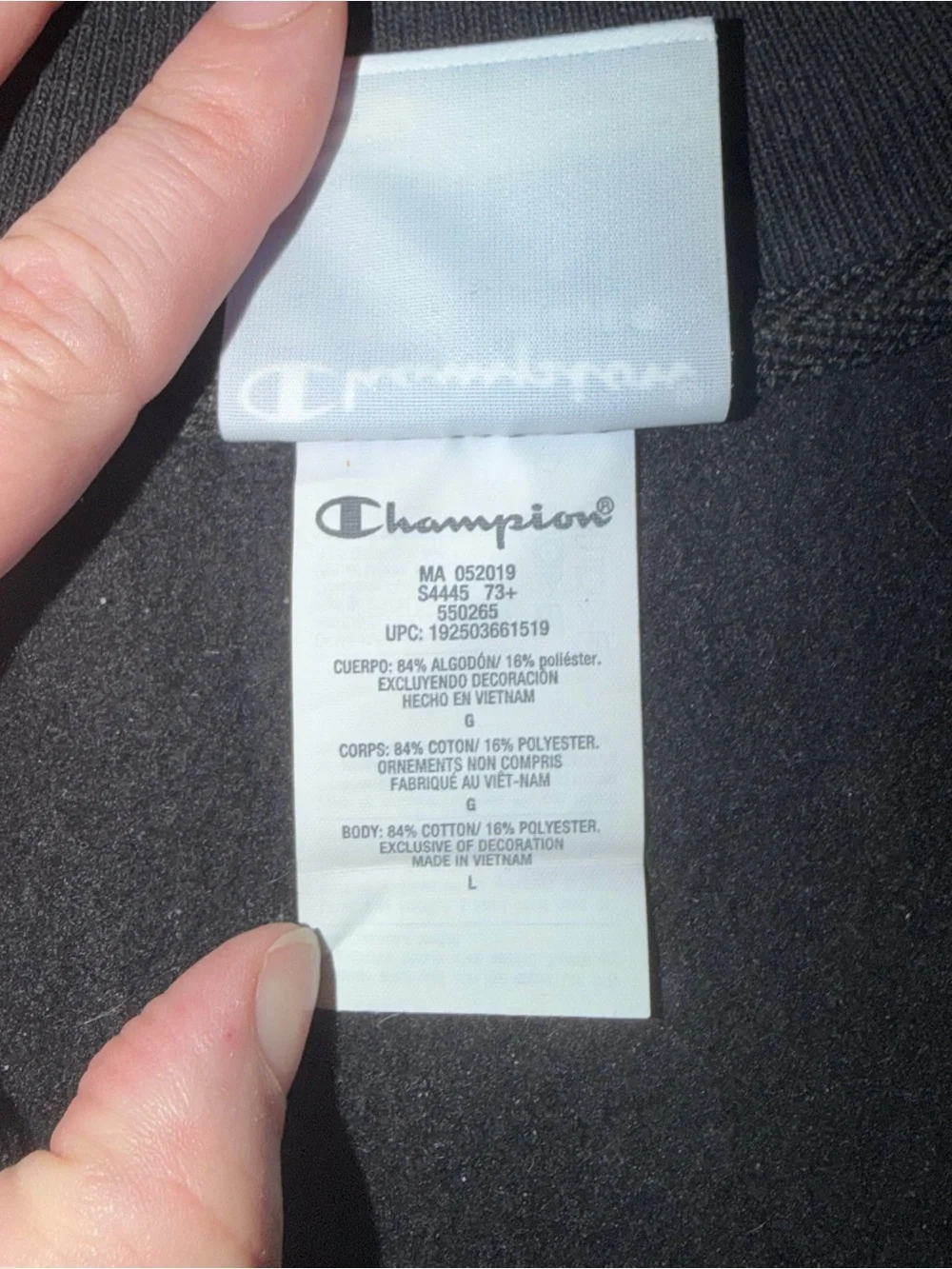 Champion x Urban Outfitters Half‑Zip Pullover Sweatshirt Large